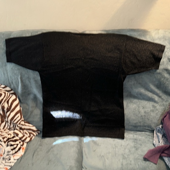 Tasha M large black and silver sheer short sleeved top 💕 - Picture 3 of 7